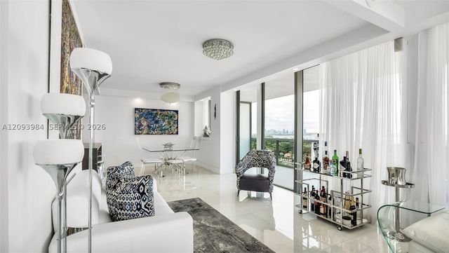 5875 Collins Ave 1707, Miami Beach, FL 33140