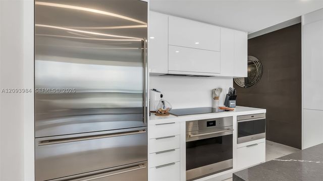 5875 Collins Ave 1707, Miami Beach, FL 33140