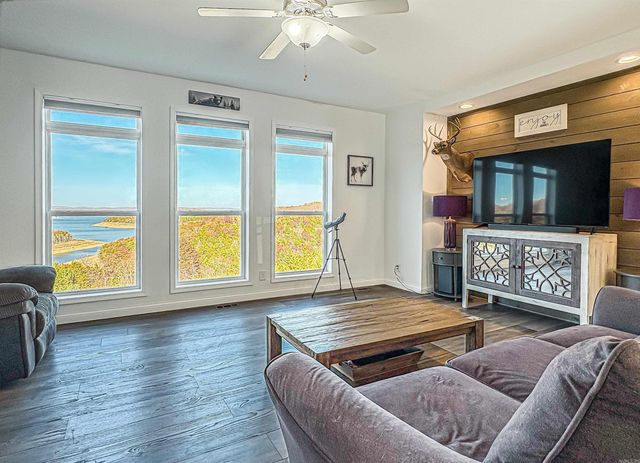 118 Linda Vista Lane, Yellville, AR 72687