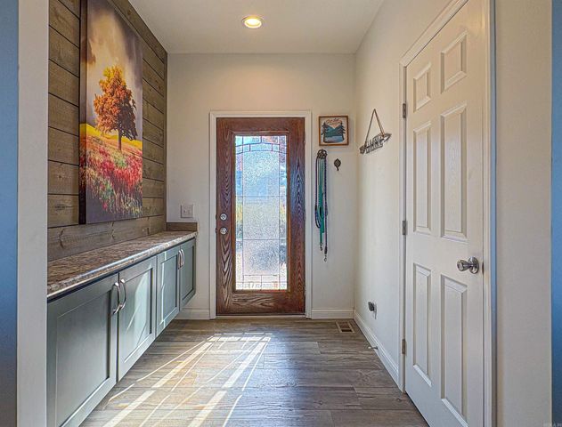 118 Linda Vista Lane, Yellville, AR 72687