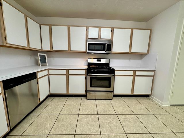 3618 Teakwood Lane, Pearland, TX 77584