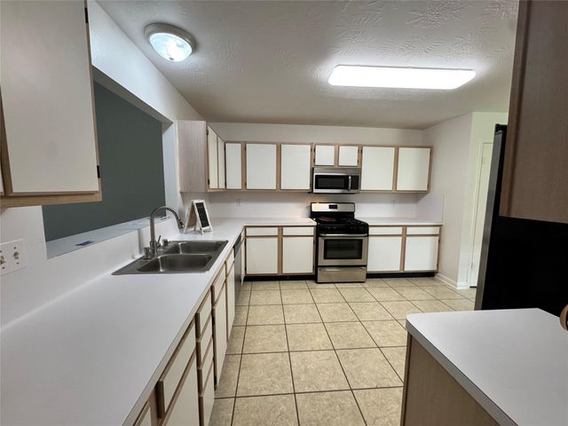 3618 Teakwood Lane, Pearland, TX 77584