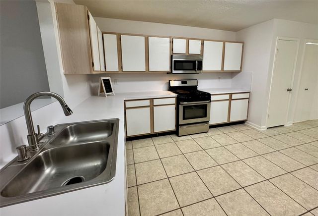 3618 Teakwood Lane, Pearland, TX 77584