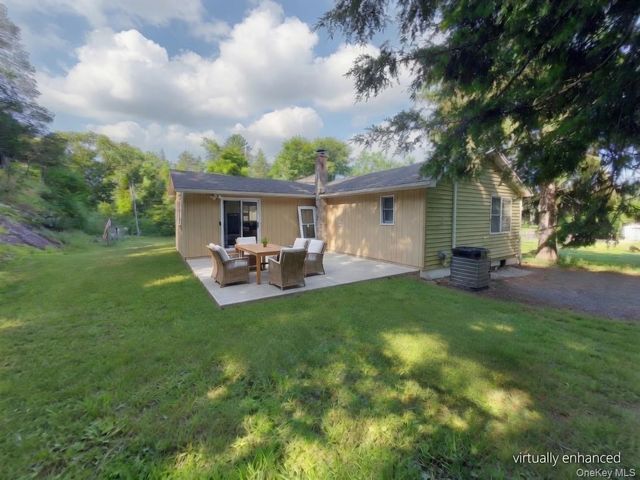 185 Oxford Road, Chester, NY 10918