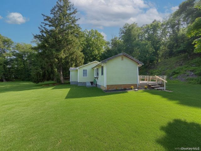 185 Oxford Road, Chester, NY 10918