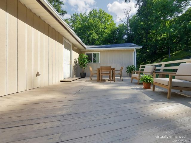 185 Oxford Road, Chester, NY 10918