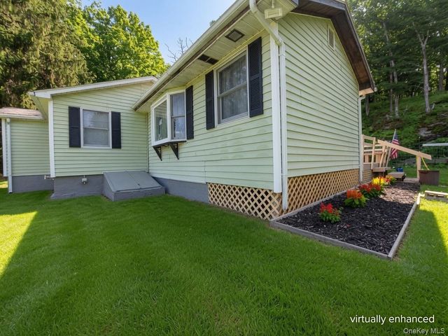 185 Oxford Road, Chester, NY 10918