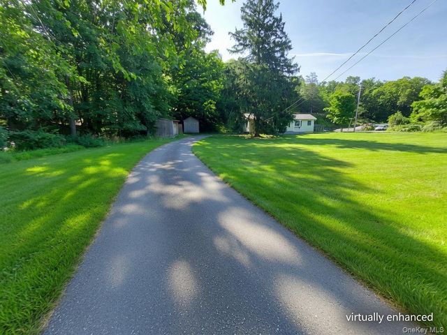 185 Oxford Road, Chester, NY 10918