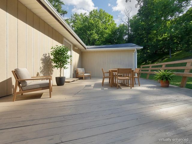 185 Oxford Road, Chester, NY 10918