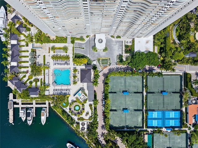 7000 Island Blvd 609, Aventura, FL 33160