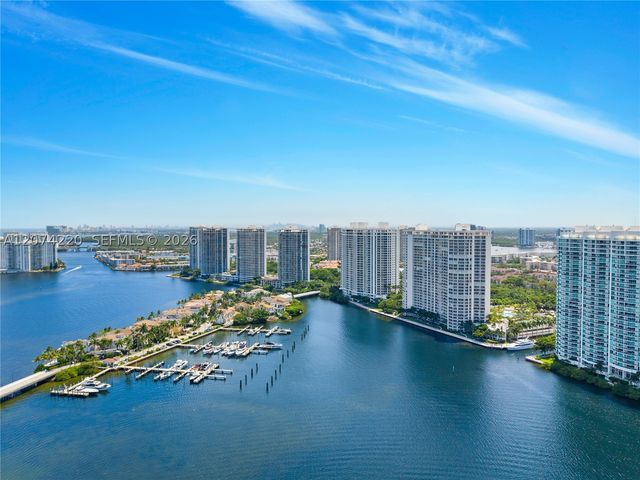 7000 Island Blvd 609, Aventura, FL 33160