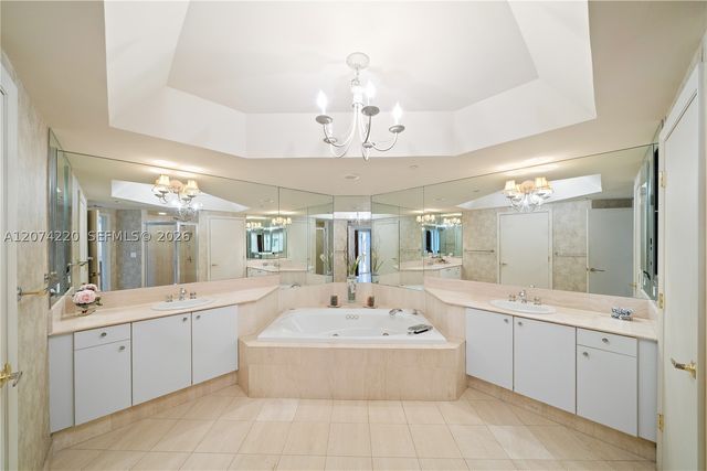 7000 Island Blvd 609, Aventura, FL 33160