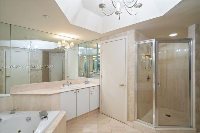 7000 Island Blvd 609, Aventura, FL 33160