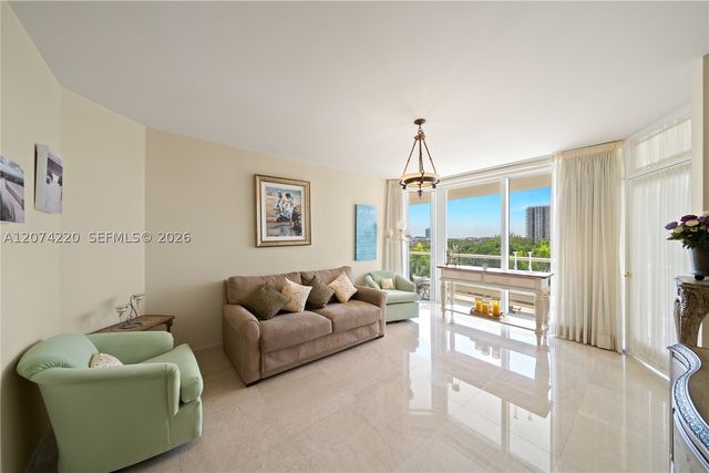 7000 Island Blvd 609, Aventura, FL 33160