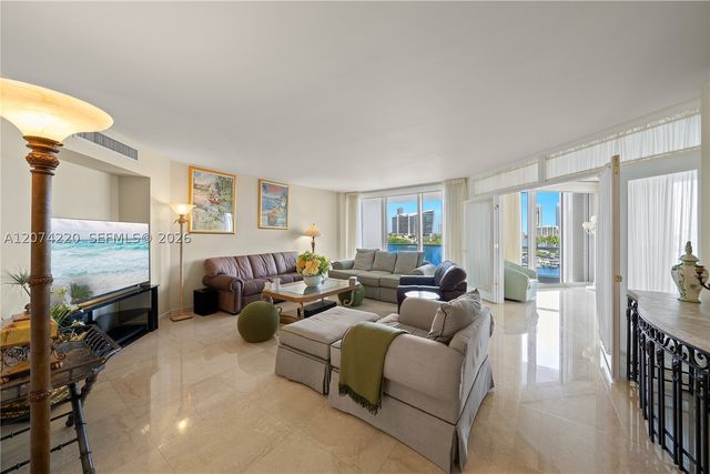 7000 Island Blvd 609, Aventura, FL 33160