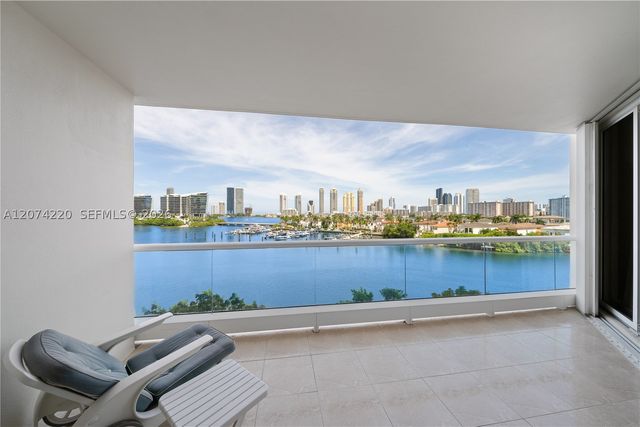 7000 Island Blvd 609, Aventura, FL 33160