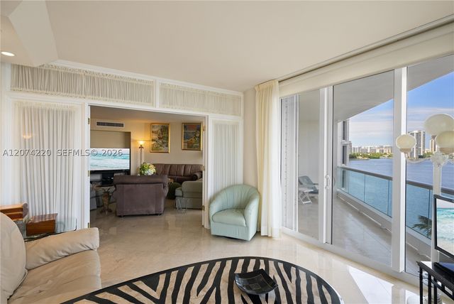 7000 Island Blvd 609, Aventura, FL 33160