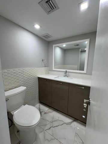 15011 Coconut Court 15011, Miami Lakes, FL 33014