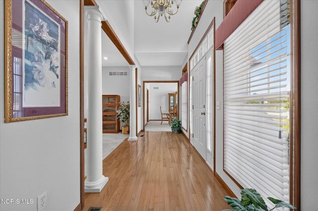 9347 Teresa Trail, Sylvania, OH 43560