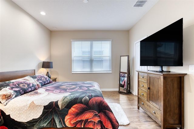 224 GYPSY PALACE LANE, Daytona Beach, FL 32124