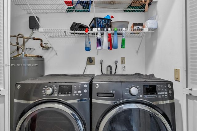 1361 Seagrape Cir, Weston, FL 33326