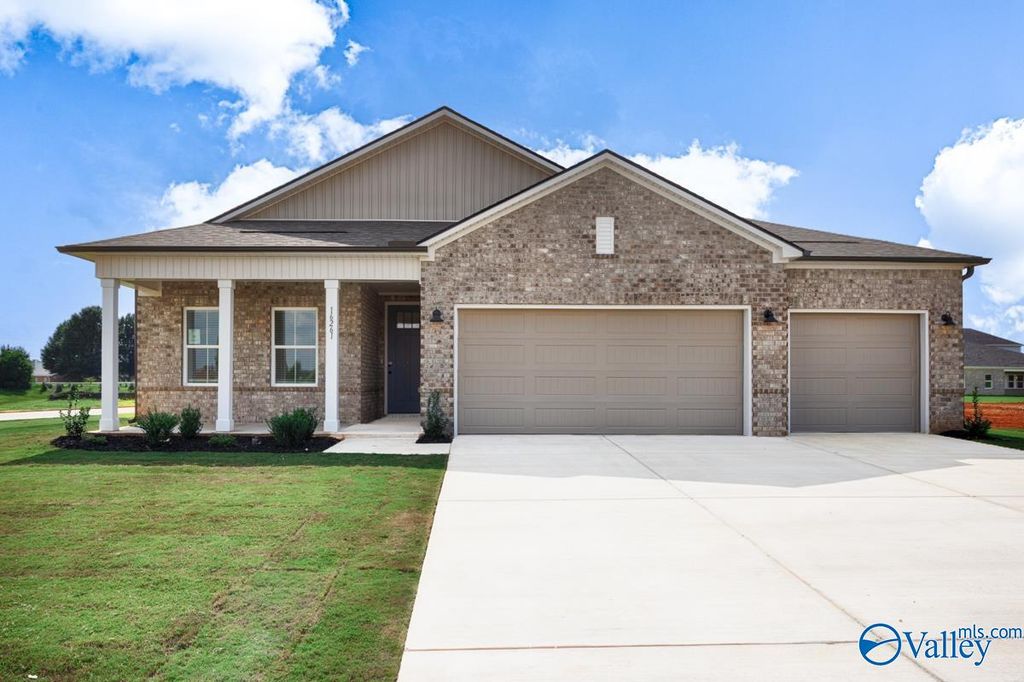 16261 Bingley Drive, Harvest, AL 35749