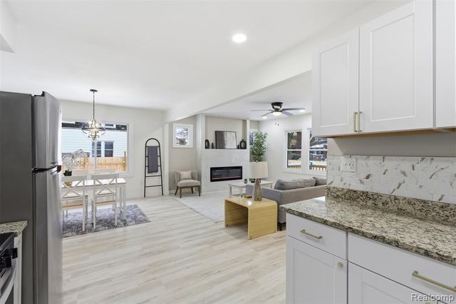 12611 Stoepel Street, Detroit, MI 48238