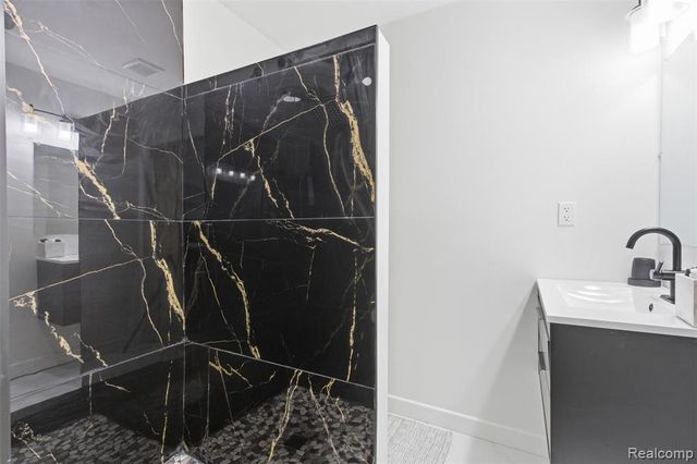 12611 Stoepel Street, Detroit, MI 48238