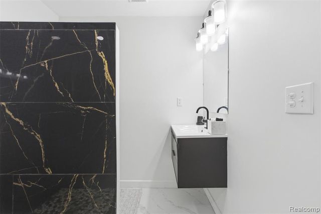 12611 Stoepel Street, Detroit, MI 48238