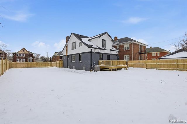 12611 Stoepel Street, Detroit, MI 48238