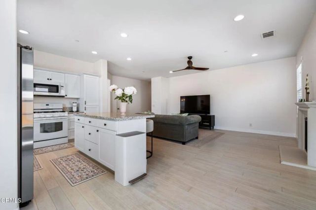 3559 Half Dome Avenue, Rosamond, CA 93560