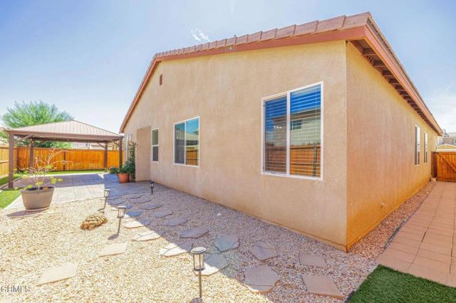3559 Half Dome Avenue, Rosamond, CA 93560