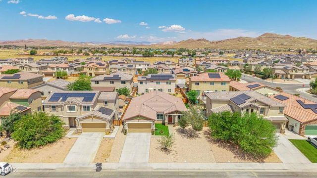 3559 Half Dome Avenue, Rosamond, CA 93560