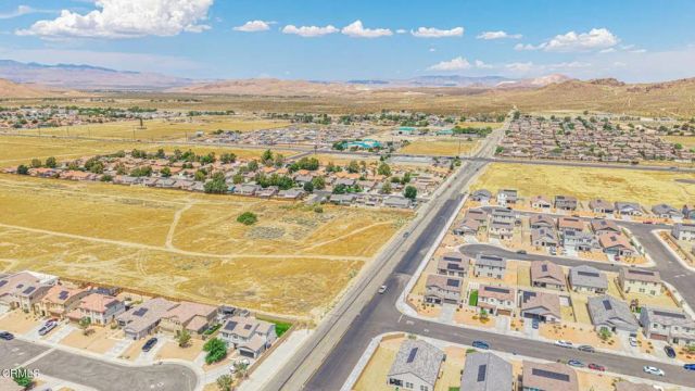 3559 Half Dome Avenue, Rosamond, CA 93560