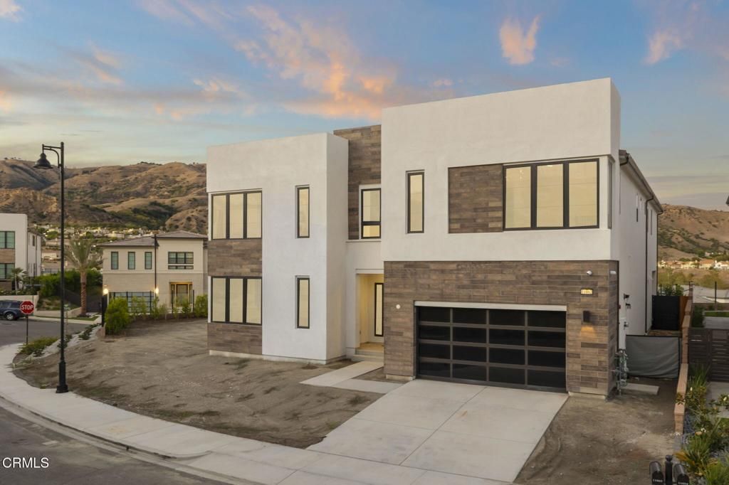 11862 N Hillsborough Lane, Porter Ranch, CA 91326