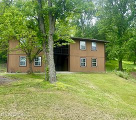 7003 Old Clinton Pike, Knoxville, TN 37921