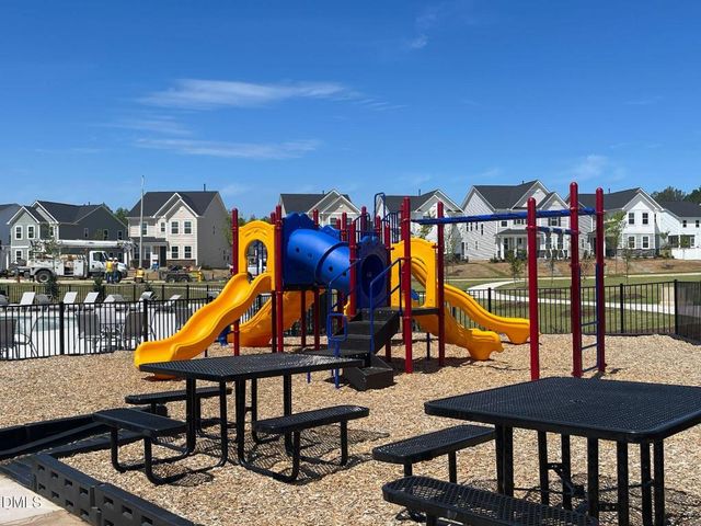 207 Edge Of Auburn Boulevard, Raleigh, NC 27610