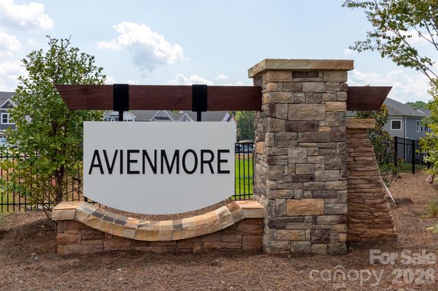 11209 Lochmere Road, Charlotte, NC 28278