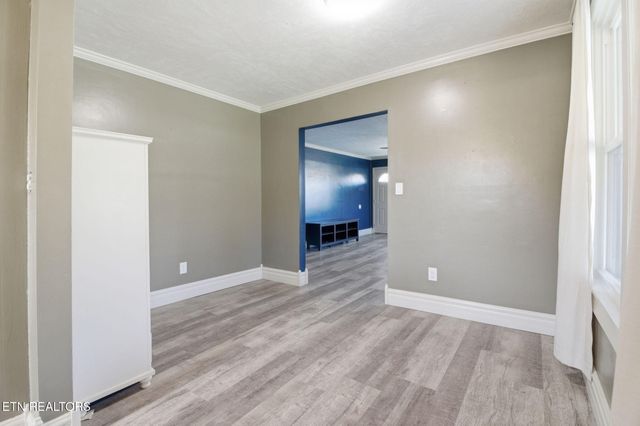 335 S Fowler St, Clinton, TN 37716