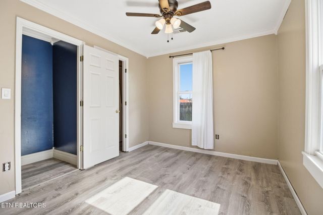 335 S Fowler St, Clinton, TN 37716