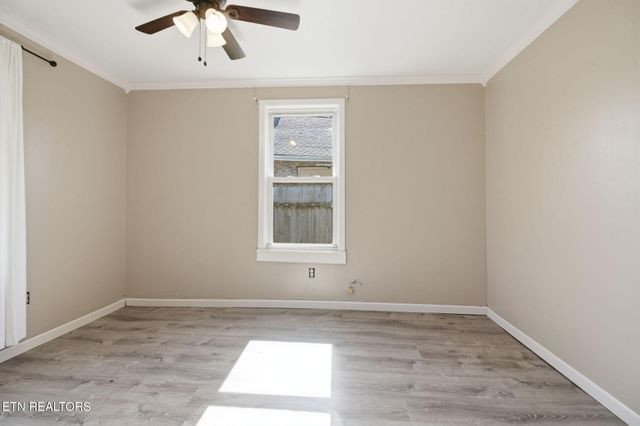 335 S Fowler St, Clinton, TN 37716