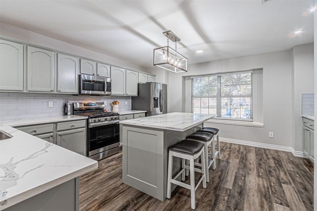 2261 Fieldcrest Drive, Rockwall, TX 75032