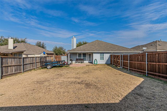 2261 Fieldcrest Drive, Rockwall, TX 75032