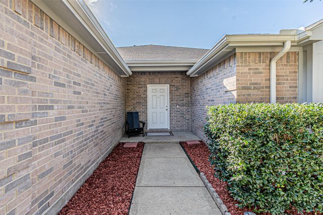 2261 Fieldcrest Drive, Rockwall, TX 75032