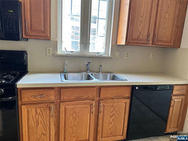 37 Lakeland Drive, Barnegat, NJ 08005