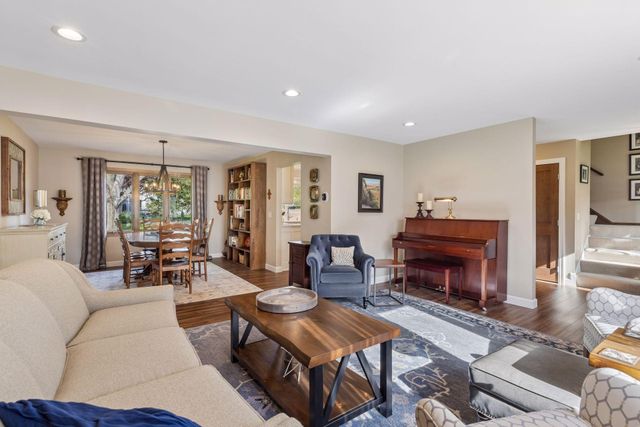 1847 Faro Lane, Mendota Heights, MN 55118