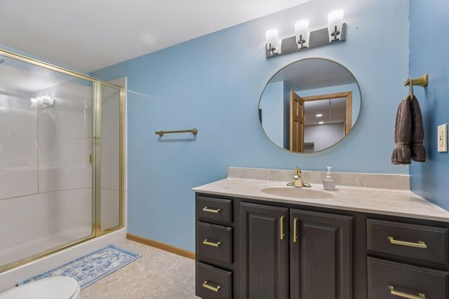 1847 Faro Lane, Mendota Heights, MN 55118