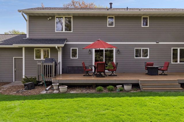 1847 Faro Lane, Mendota Heights, MN 55118