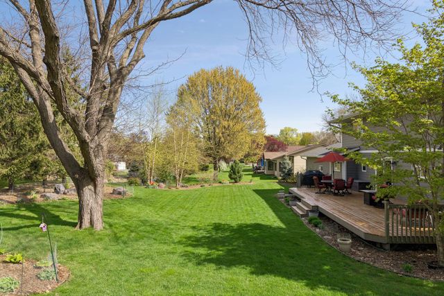 1847 Faro Lane, Mendota Heights, MN 55118