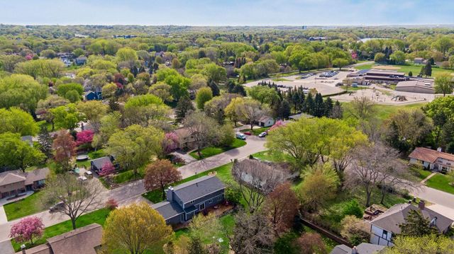 1847 Faro Lane, Mendota Heights, MN 55118